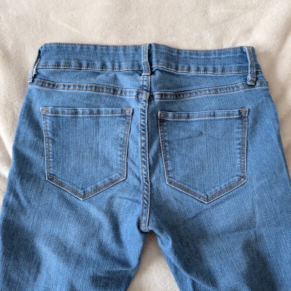 3/$30 Super skinny mid rise ankle jeans - Picture 5 of 6